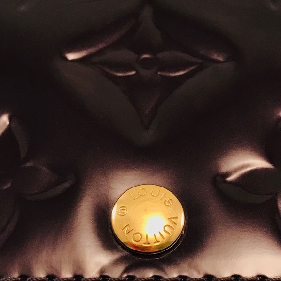 LOUIS VUITTON Vernis Wallet Purple - Picture 6 of 8